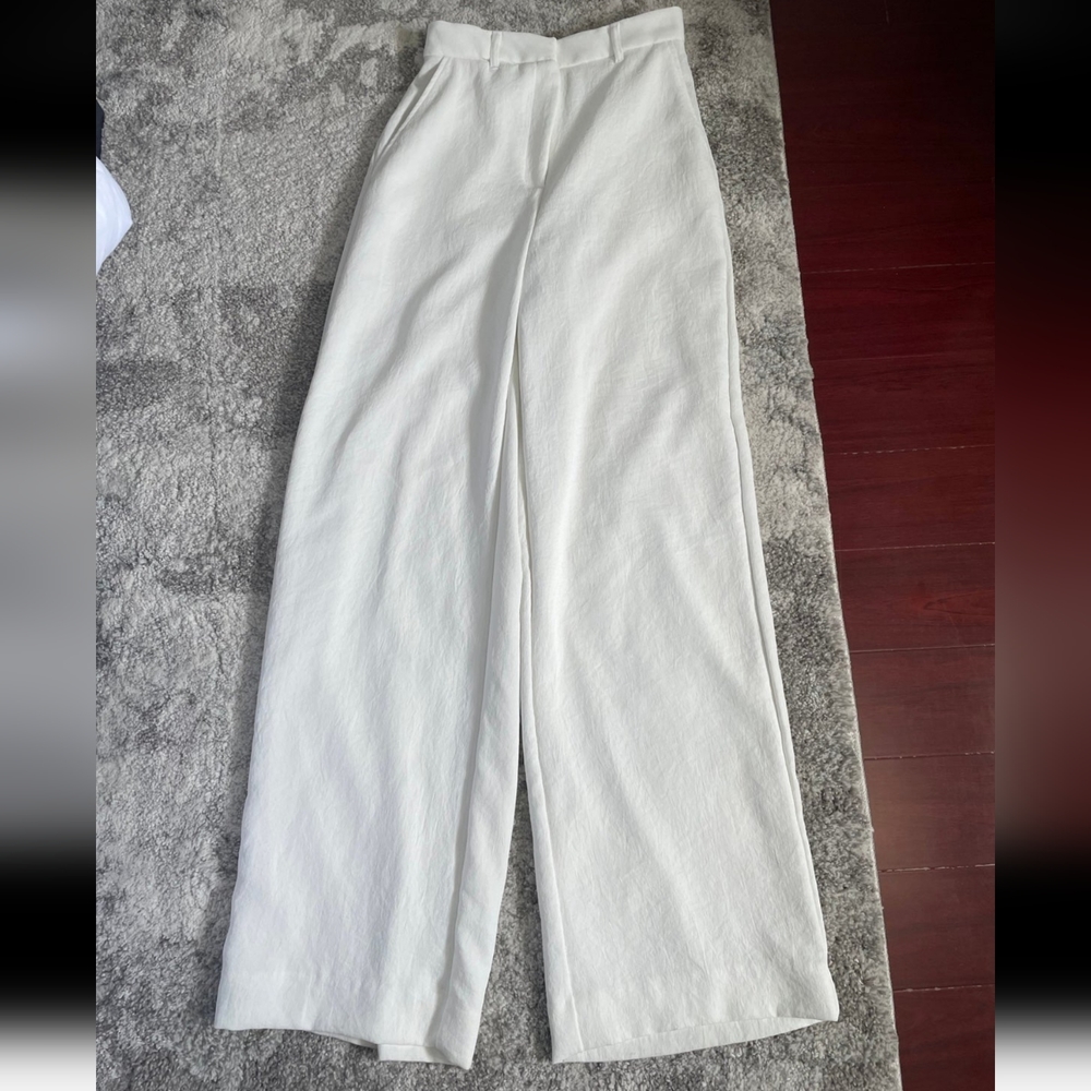 KOOKAI White Trousers